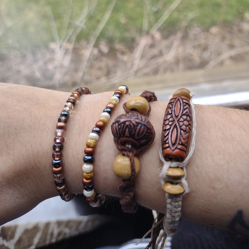 Bundle 4 bracelets